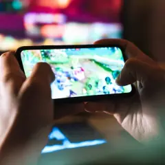 Dlaczego wyrzuca mnie z gry na telefonie: 5 skutecznych rozwiązań problemu