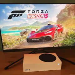 Jak kupować gry na xbox series s - poradnik rozpoczęcia przygody z grami