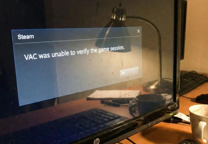 Komunikat błędu Steam: "VAC was unable to verify the game session." Awaria uniemożliwia grę.