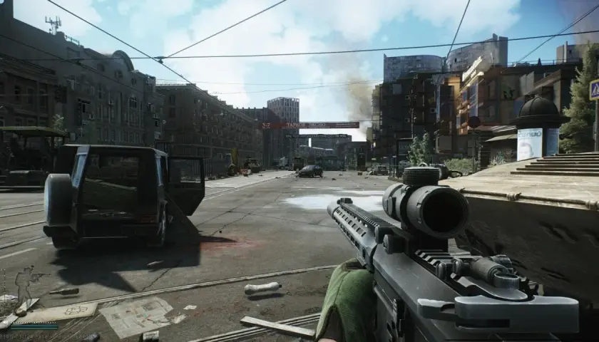 Widok z perspektywy gracza w grze pve. Zniszczone miasto, porzucony samochód i broń w ręku.
