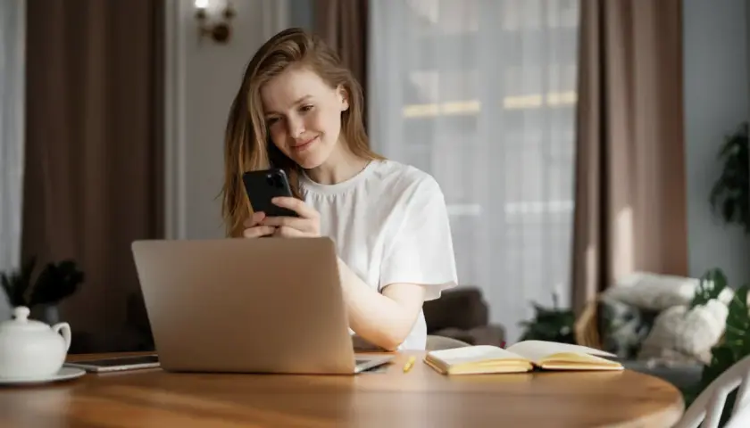 Platformy rozrywkowe online: najlepsze gry i promocje w 2025 roku