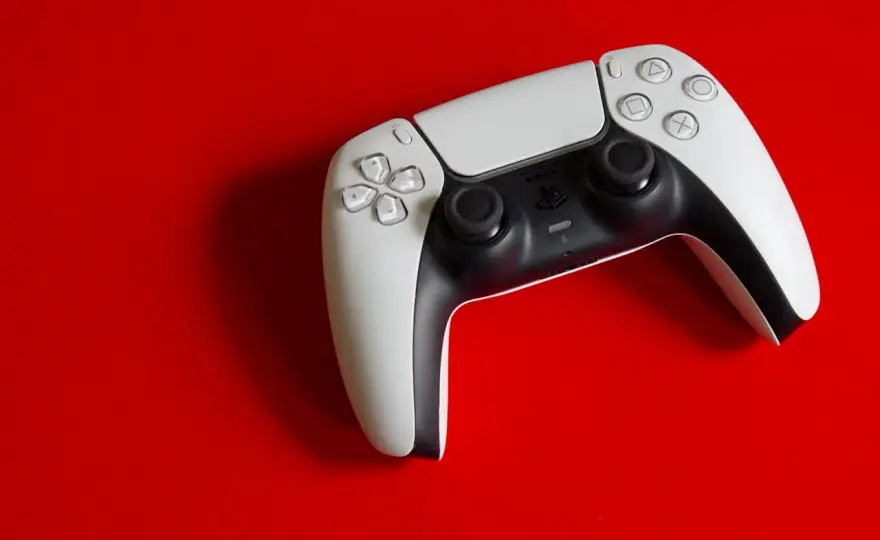 Pad od PS4 na PC - Jak skonfigurować DS4Windows bez błędów?