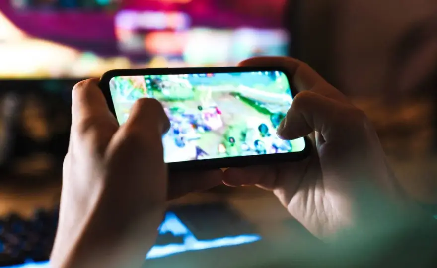 Dlaczego wyrzuca mnie z gry na telefonie: 5 skutecznych rozwiązań problemu