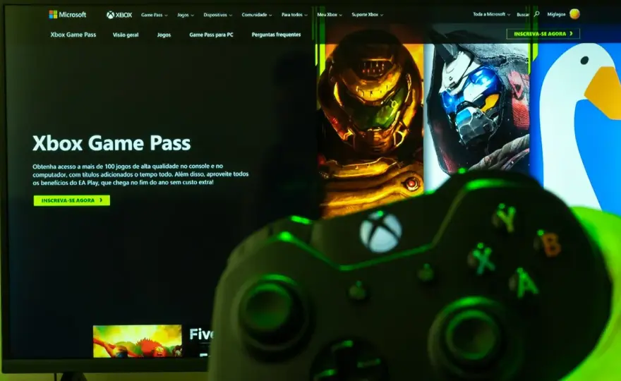 Wszystkie sposoby jak grać w gry z Xbox na PC - 3 najlepsze metody