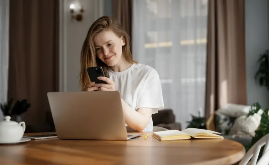 Platformy rozrywkowe online: najlepsze gry i promocje w 2025 roku