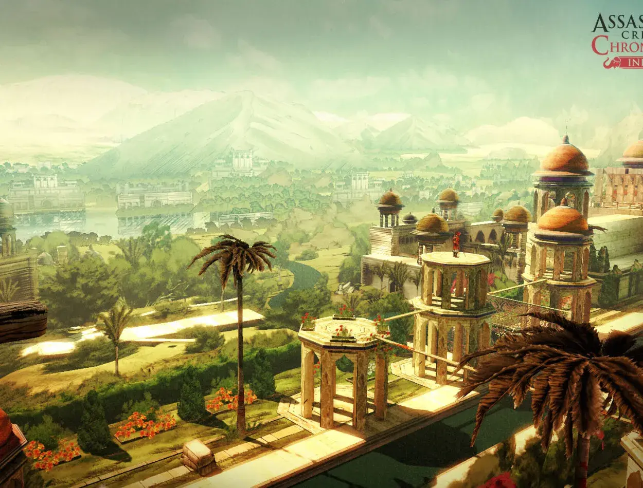 Widok na miasto z gry Assassin's Creed Chronicles India. Architektura z kopułami, palmy i góry w tle.