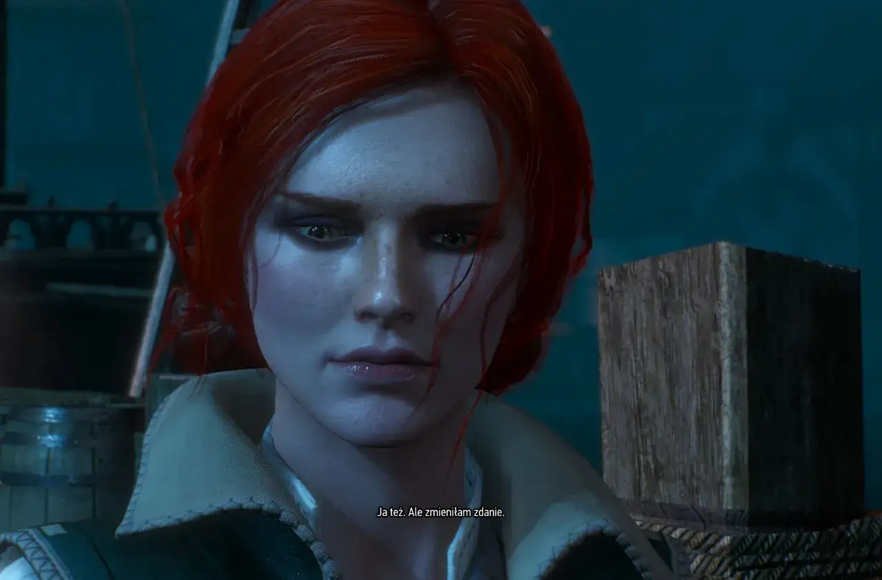 Triss Merigold, z rudymi włosami i zielonymi oczami, rozważa swój romans z Geraltem.
